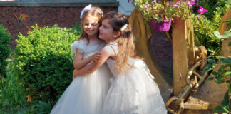 Стотици калинички обагриха Асеновград в бяло