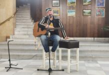 Стефан Вълдобрев представи на асеновградчани „Книга за песните“