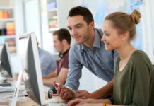 Защо са полезни стажовете в реална работна среда