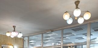 Надя Янкова бе гост на лятната програма „Ваканция в библиотеката“